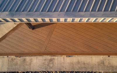 Composite vs Timber Decking Gold Coast: Which is Best for Your Home?